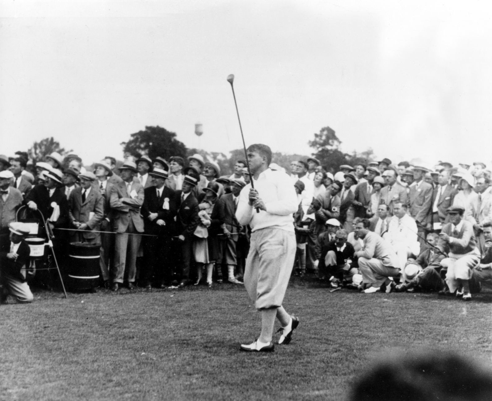 1929: Bobby Jones wins US Open by 23 strokes in 36-hole playoff